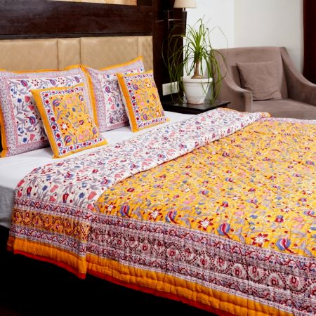 Sunlit Blossom Cotton Quilt